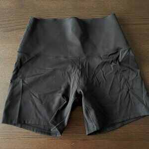 Oysho Women's Black Stretch Biker Workout Shorts Size S Activewear